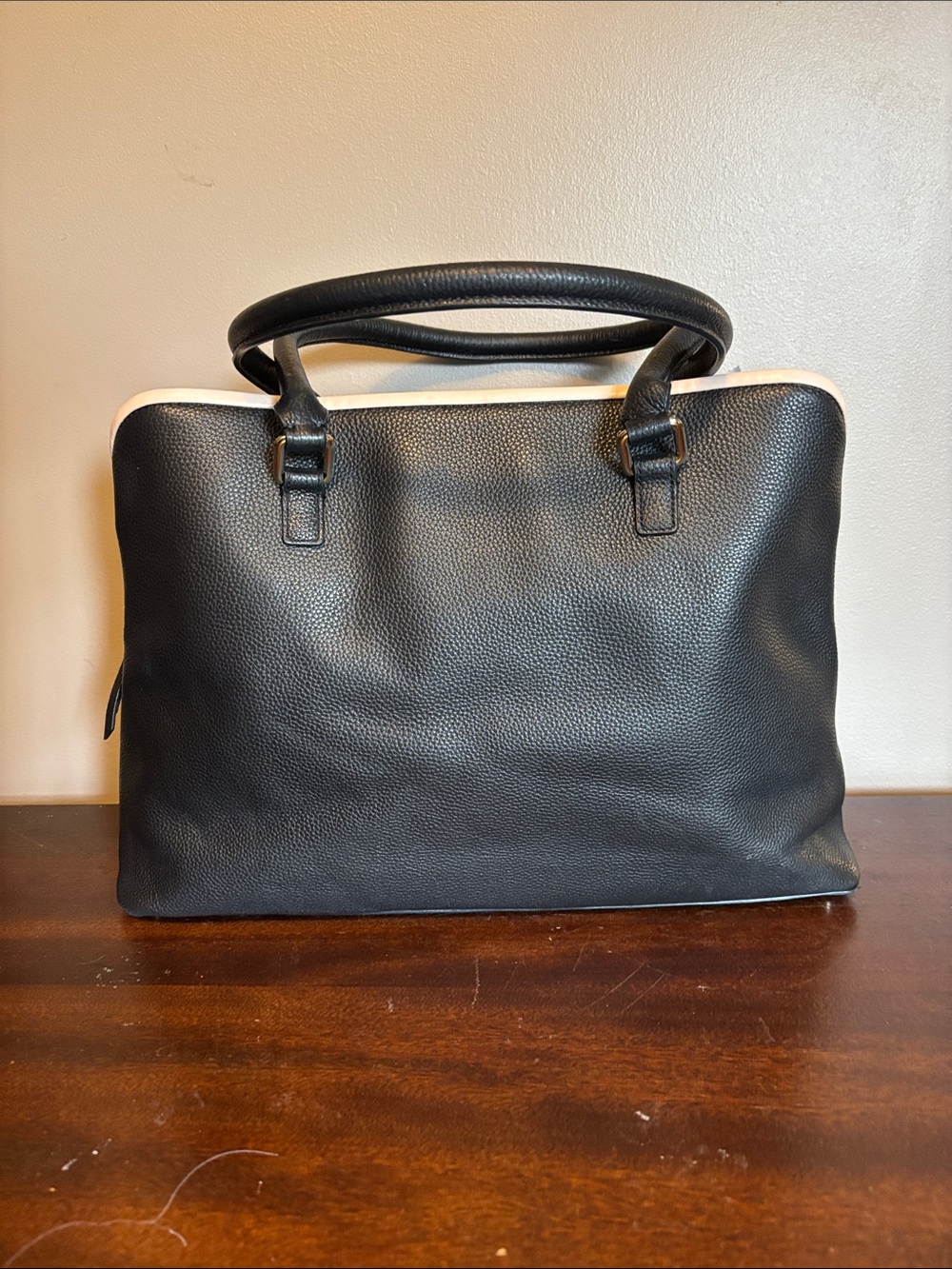 EUC Kate Spade Evangelie Tote Black and Cream - Picture 3 of 14